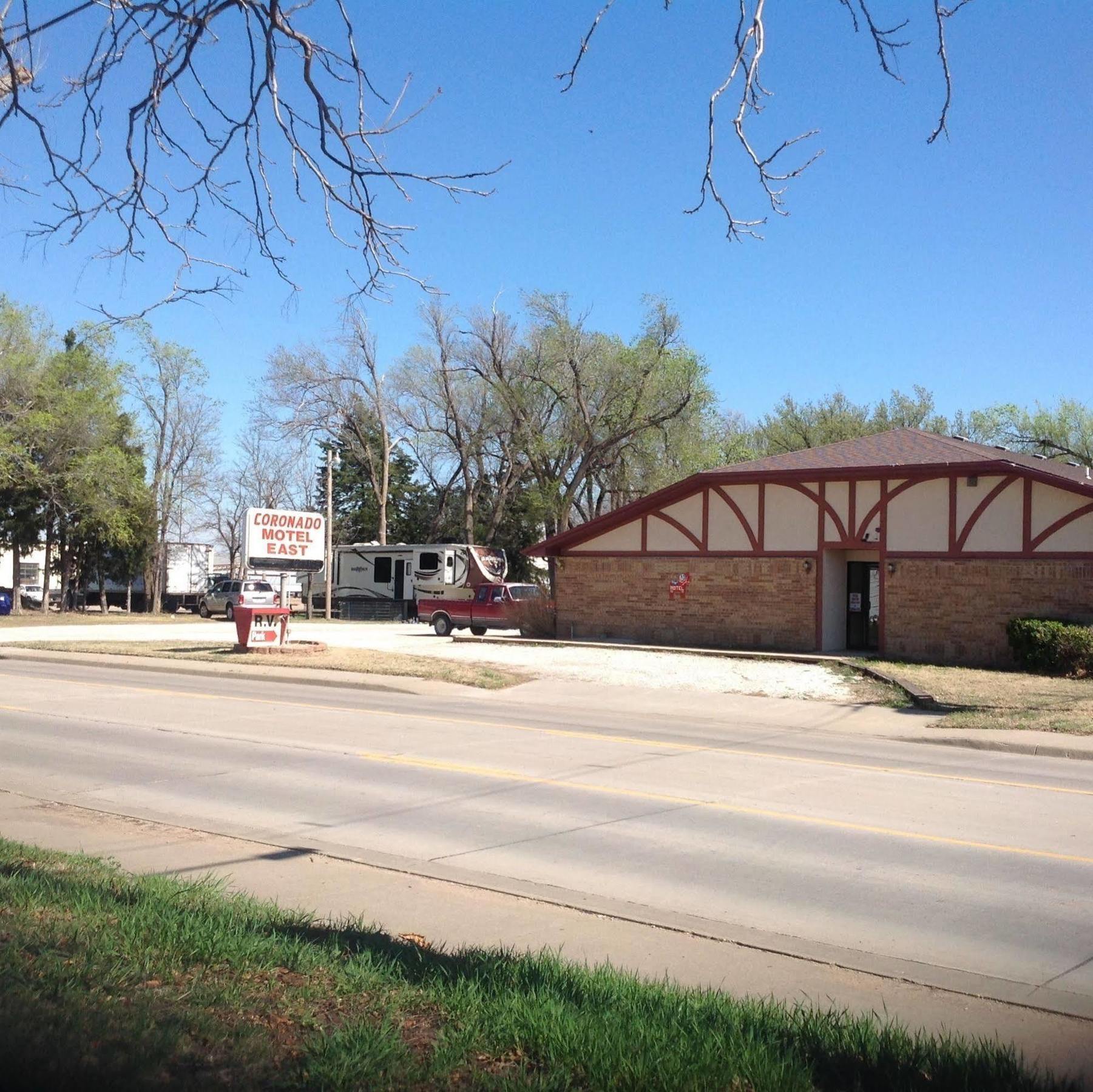 Coronado Motel & Rv Park Lindsborg Eksteriør bilde